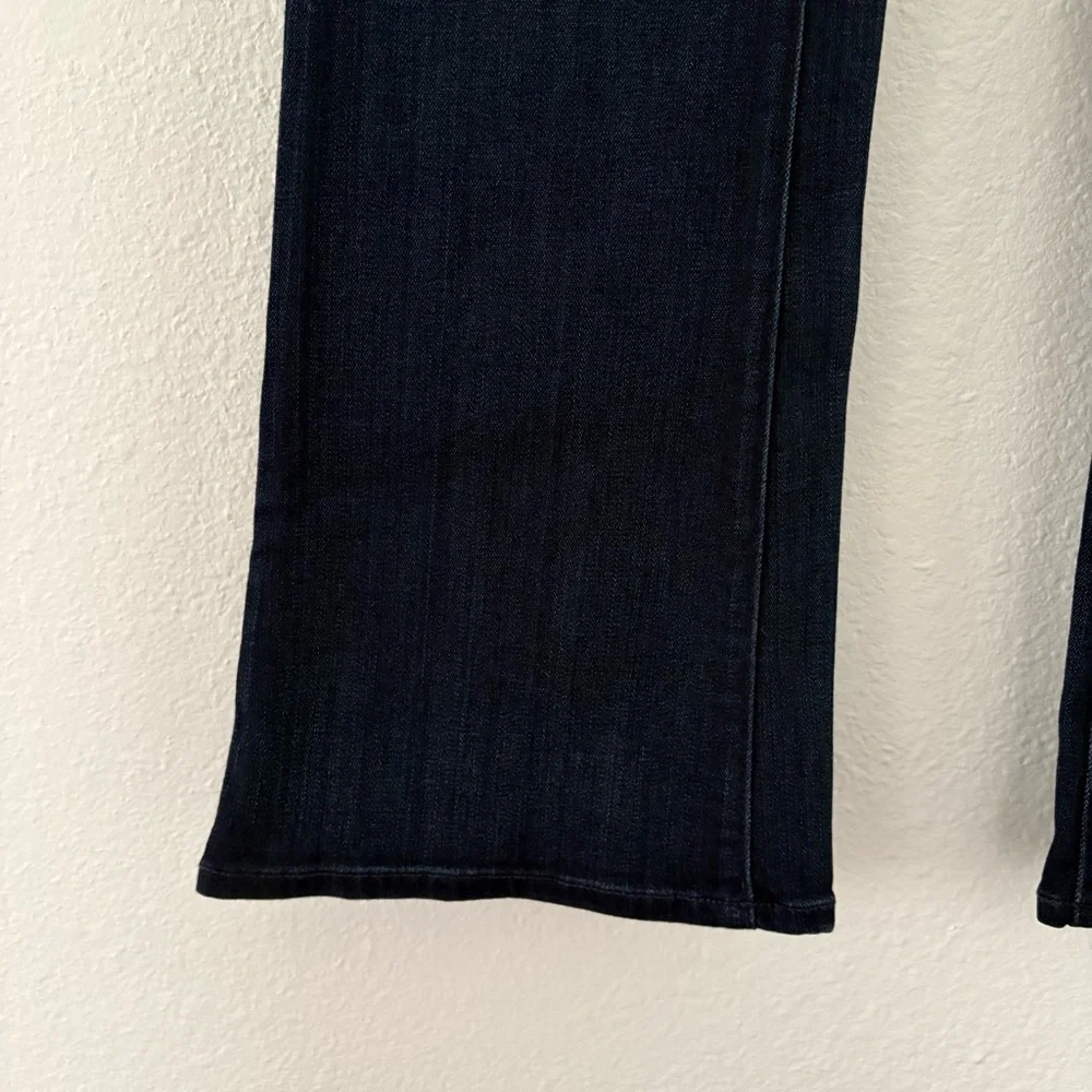 PAIGE Like New Manhattan Dark Blue Jeans - Picture 4 of 8